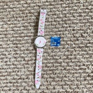 Women’s floral swatch watch with battery